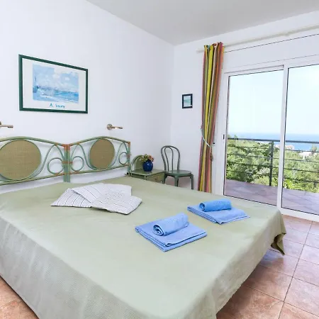 Nyaraló Niviroma By Interhome Llança